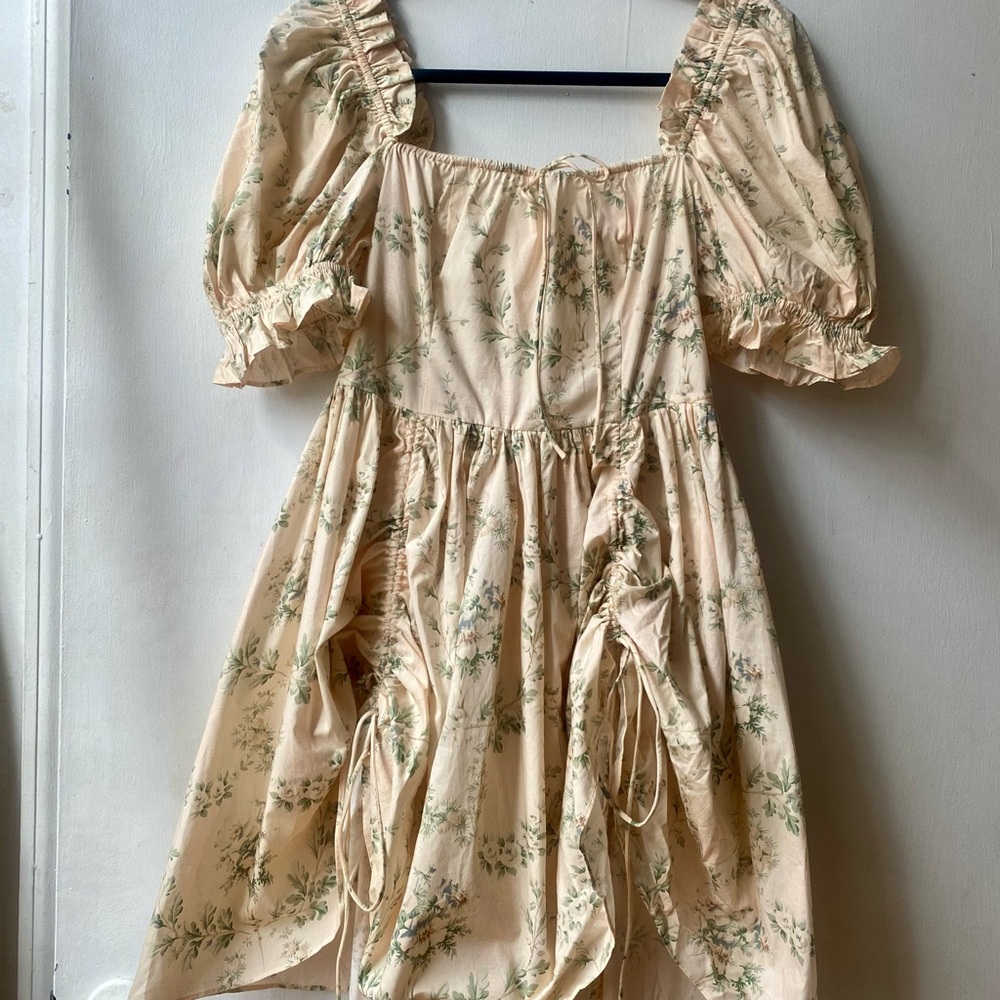 Selkie Cream Floral Dress with Green Accents NWT